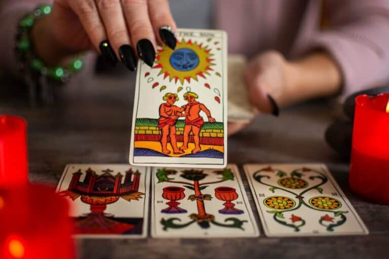 How to Ask a Question With Tarot Cards